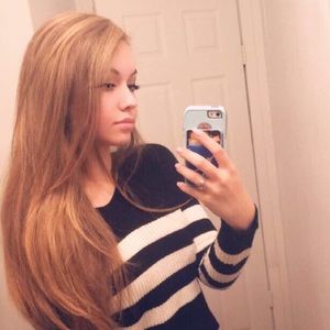 Meet your Posher, Izzy